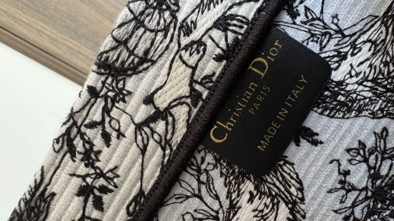 Christian Dior Shopping Bags